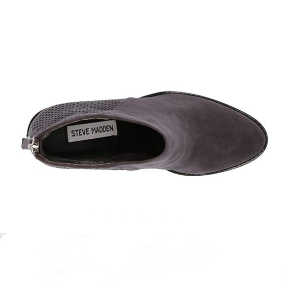 Chic Steve Madden Chunky Heeled Booties - Picture 6 of 8